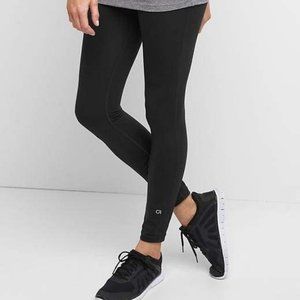 Maternity GapFit Blackout Full Panel Full Length Leggings